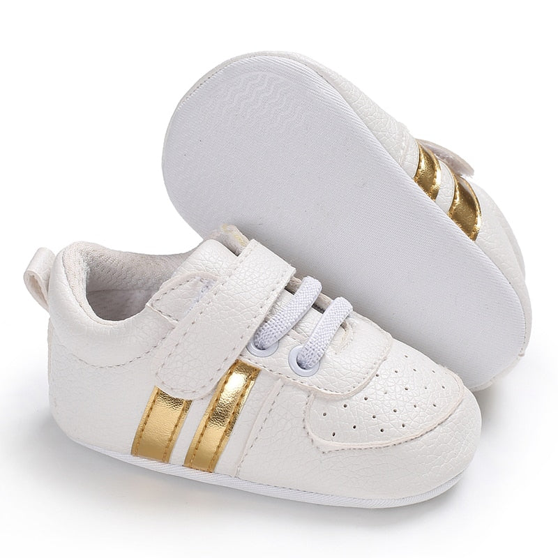 Fashion Baby Shoes White Casual Shoes For Boys And Girls Soft Bottom Baptism Shoes Sneakers For Freshmen Comfort First WalkShoes